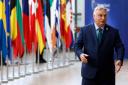 Hungarian PM Viktor Orban has presented a new alliance with Austria’s far-right Freedom Party and main Czech opposition party Ano, which hopes to attract other partners and become the biggest right-wing group in the European Parliament (Geert Vanden